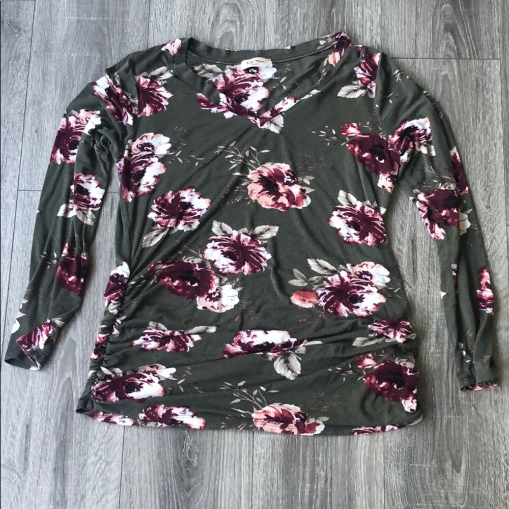 Maternity long sleeve top